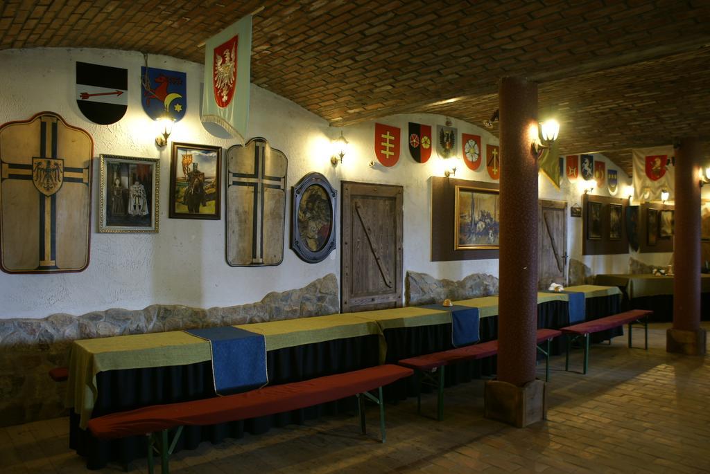 Straznica Komtura Mikołajki Exteriör bild