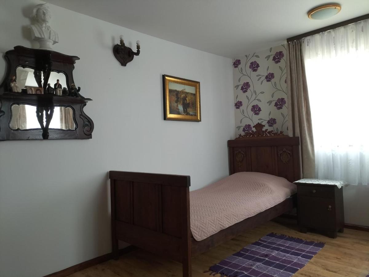 Straznica Komtura Mikołajki Exteriör bild