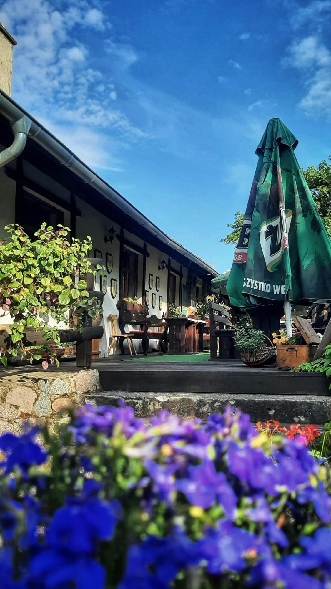 Straznica Komtura Mikołajki Exteriör bild
